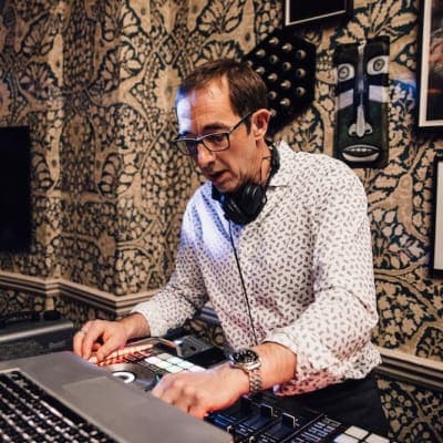 DJ Nige performing at weddings and events, showcasing professional DJ services